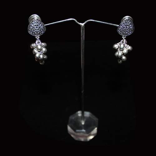 Ladies Fancy Earring