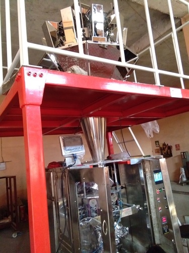 Multitrack Pouch Packing Machine
