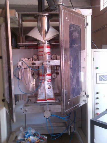 Servo Auger Pouch Packaging Machine