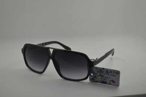 DSC0668 - Plastic Frame, 145x55x45 mm, Black, Gradient Polycarbonate Lens | Stylish Design, UV Protection, Lightweight, Comfortable Fit