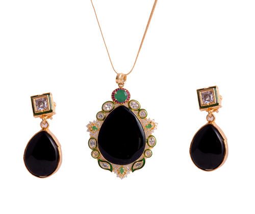 Imitation Pendant with Earrings