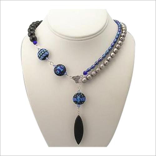 Ladies Strand Beaded Necklace