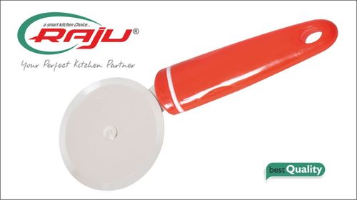 Crocker Pizza Cutter