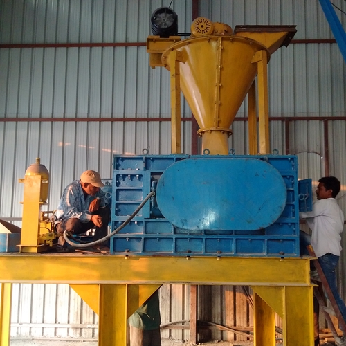 ROLLER BRIQUETTE PRESS ROLLER BRIQUETTE PRESS