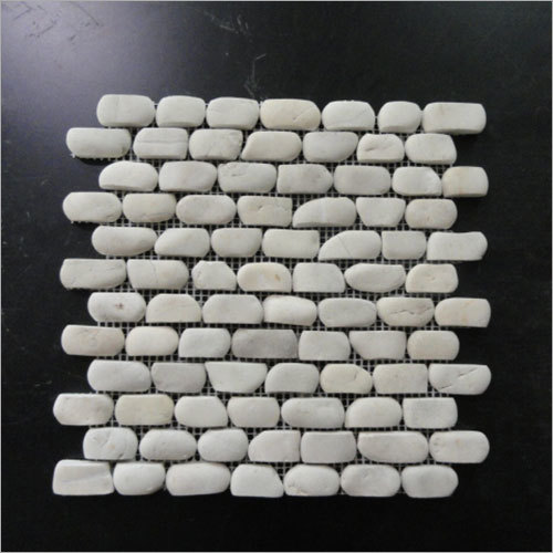 Strip Pebbles
