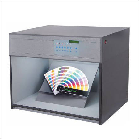 Color Assessment Cabinet