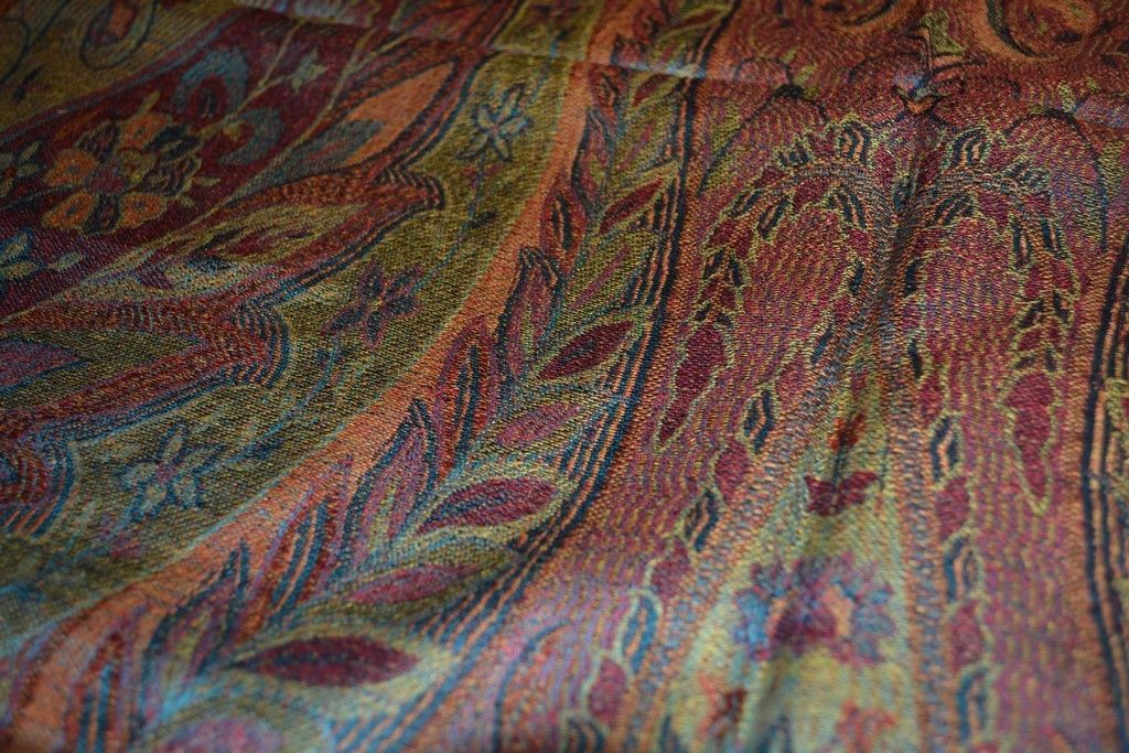 Semi Silk Jamavar