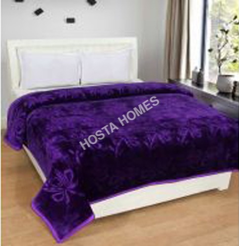 Awesome Color Polyester Plain Blanket Age Group: Adults
