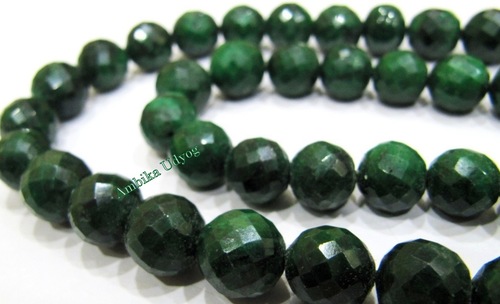 Emerald Round Faceted Beads