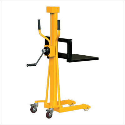 LS-Series Mini Winch Stacker