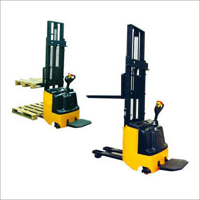 Double Pallet Stacker