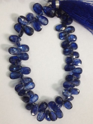 Stone Kynite Faceted Pears