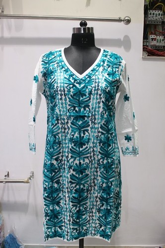 White And Green Ladies Wear Kurti