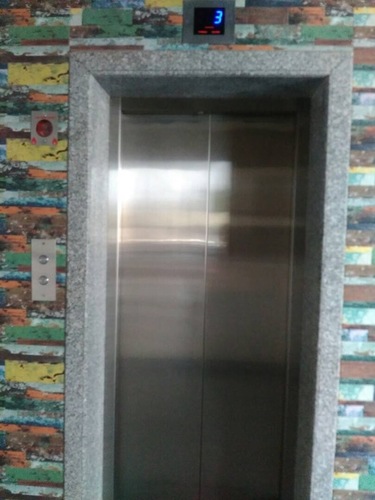 Industrial Passenger Lift