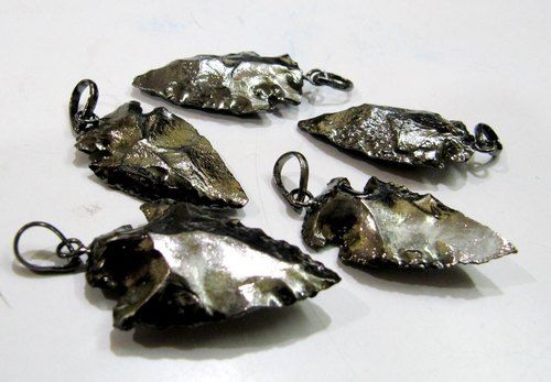 Long Jasper Arrowhead full Black Plated