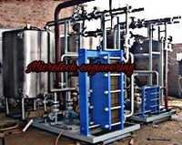 STEAM CONTROL VALVE OPERATED HOT WATER SYSTEM