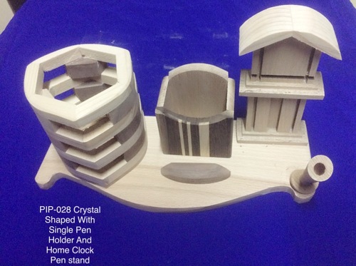 Decorative pen stand