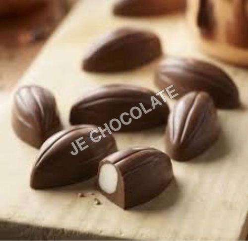 Brown Roasted Almonds Chocolate