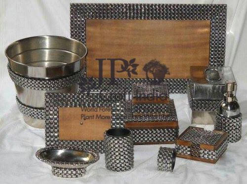 Natural Bathroom Set