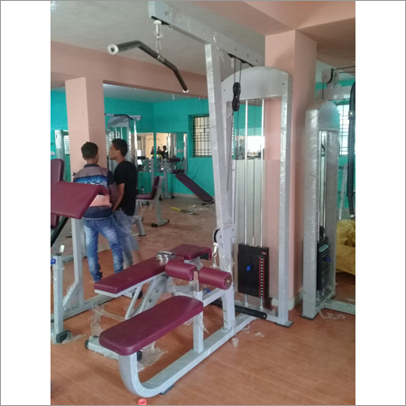 Shoulder Press Machine
