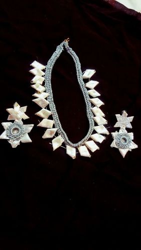 Handmade Silver Gotta Patti Fabric Earring With Necklace Gender: Women