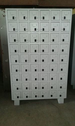 Mobile lockers