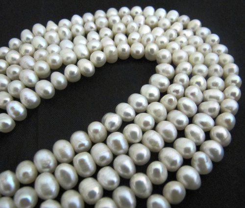 Fresh Water Pearl Strand