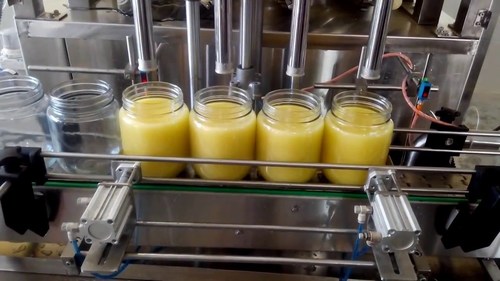 liquid bottle filling machine