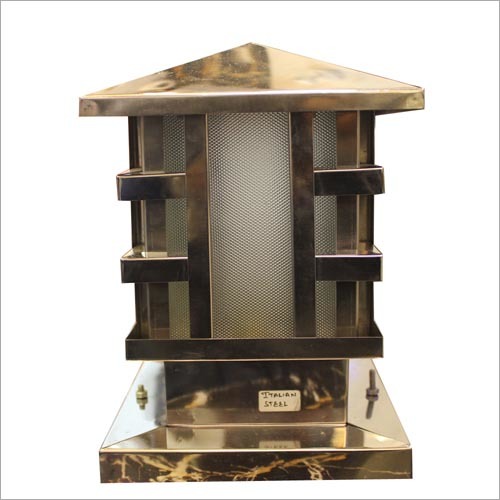 Steel And Glass Gate Light