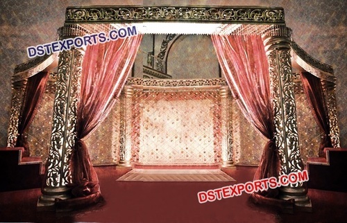 Traditional Style Wedding Mandap