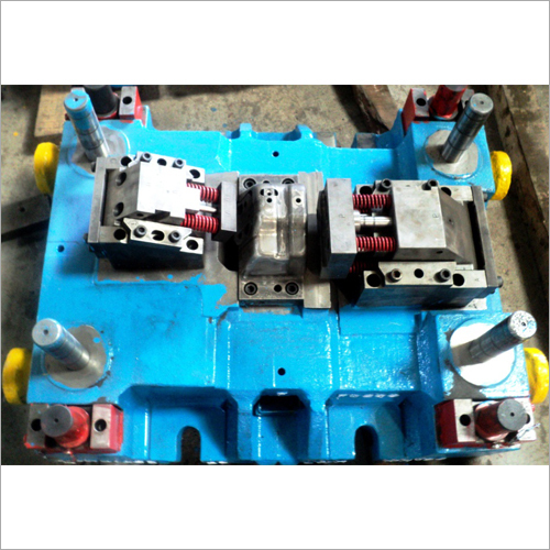 Tools For Engine Mounting Brkt (Badve Auto India By EXCELLENT DIES & MOULDS