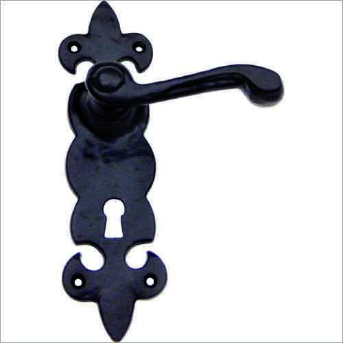 Fleur De Lys Lever Lock