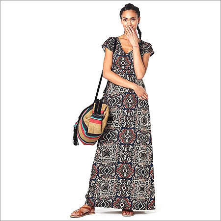 Ladies Long Dress Decoration Material: Paint