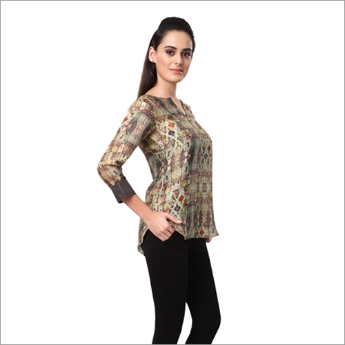 Ladies Casual Printed Tops