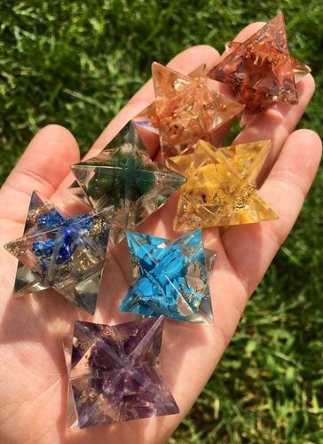 Chakra Set Orgone Crystal Merkaba Stars