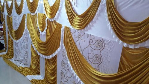 Curtain