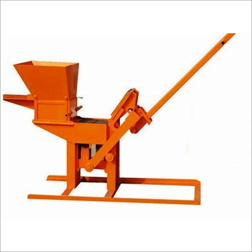 Earth Block Making Machine Capacity: 4000 To 5000 Pavers Per Shift