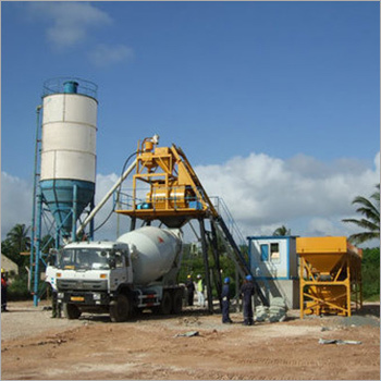 Road Construction Machine - Mild Steel, 4000L Capacity, Yellow Color | Semi-Automatic Operation, Versatile Application, Enhanced Worker Safety