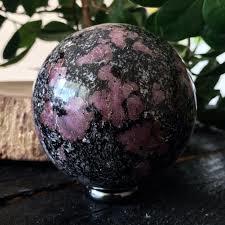 Decorative Gemstone Items