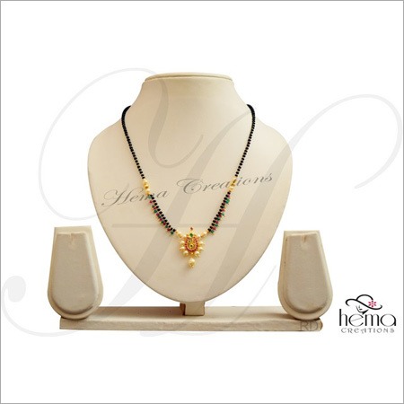 Ladies Pendant Set Ladies Pendant Set