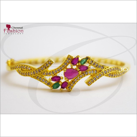 Ladies Fancy Gold Rings