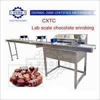 Chocolate da escala de laboratrio de CXTC que enrobing a linha