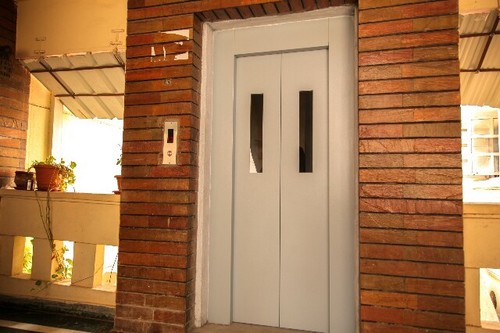 Center Open Elevator