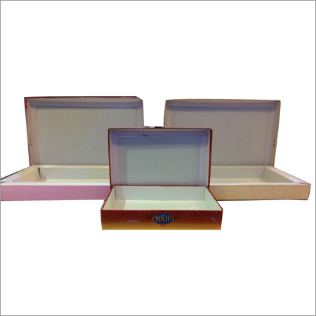 Sweet Box With White Pack