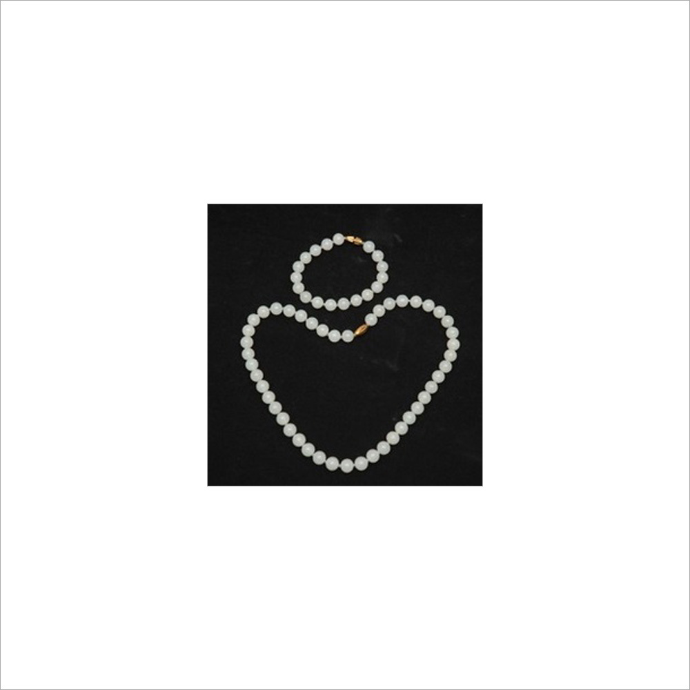 Fir Necklace Battery Life: 6 Months