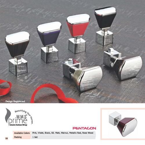 Plating Paras Square Shape Curtain Bracket