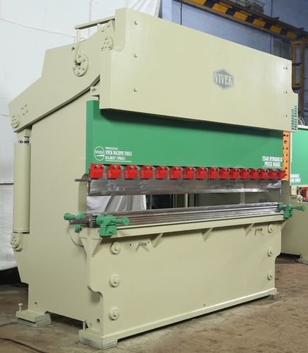 Metal Sheet Cutting Machine