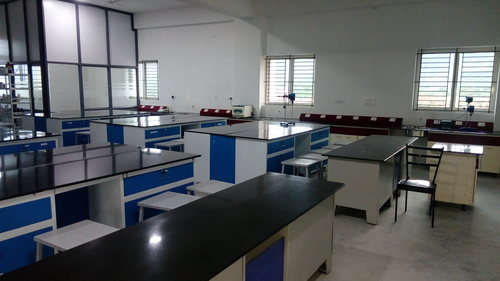 Lab Furniture Manufacturers in Hyderabad