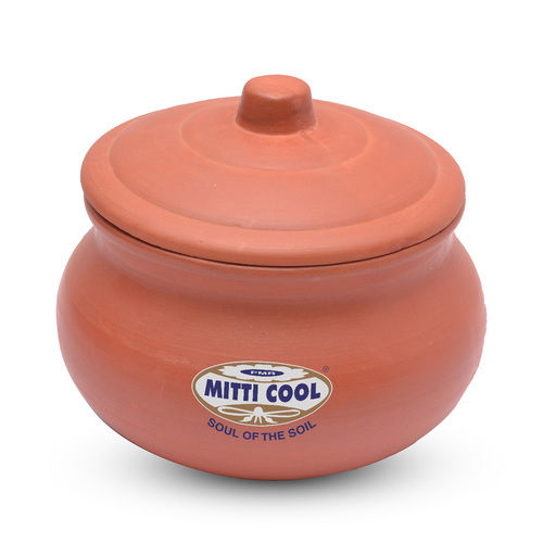 Reddish Brown Clay Curd Pot With Cap (1.5 L)