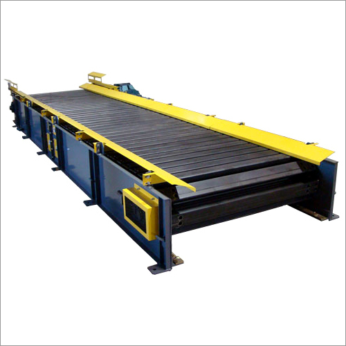 Flexible Slat Conveyor - Steel, Customizable Length, Variable Slat Width | Durable Design, Electric Drive, Flexible Layout, Low Maintenance